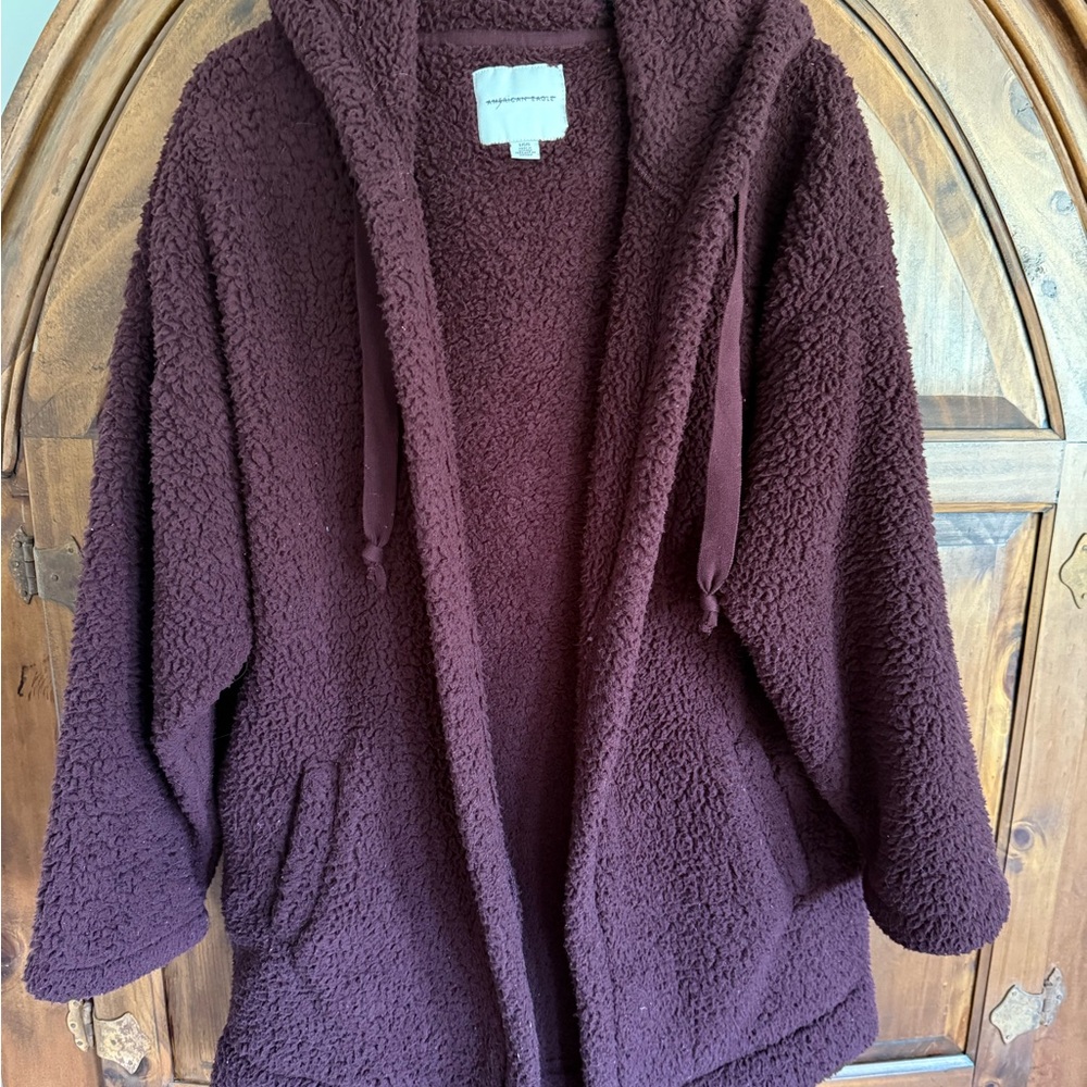 American Eagle Outfitters Plush Fleece Jacket in Rich Burgundy